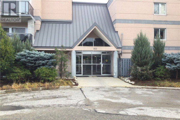 163 FERGUSON Drive Unit# 102, Woodstock