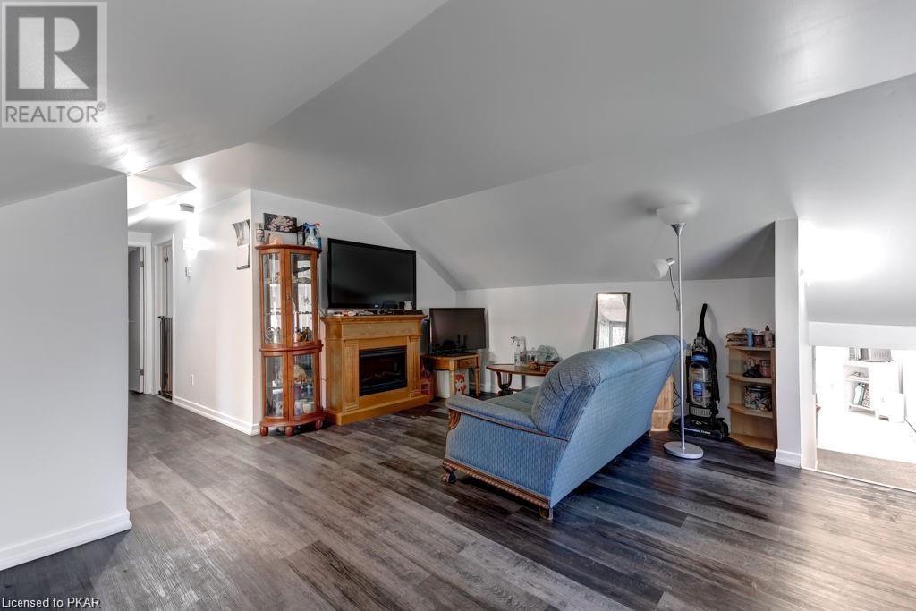 Listing 40345266 - Large Photo # 14