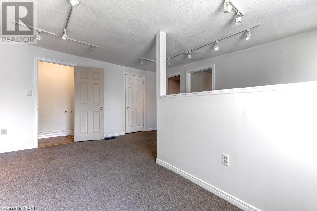 Listing 40345266 - Large Photo # 26