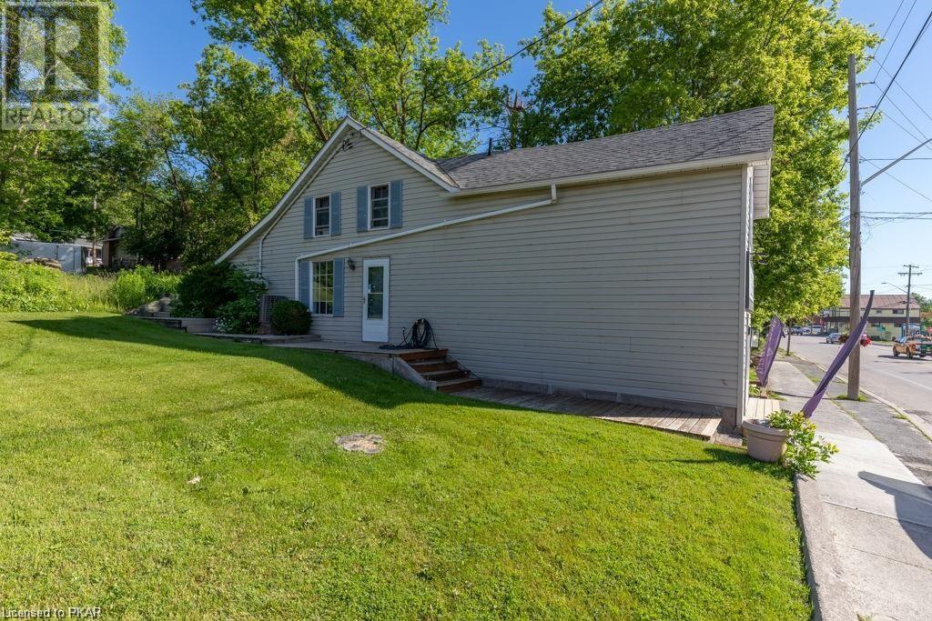 Listing 40345266 - Large Photo # 3