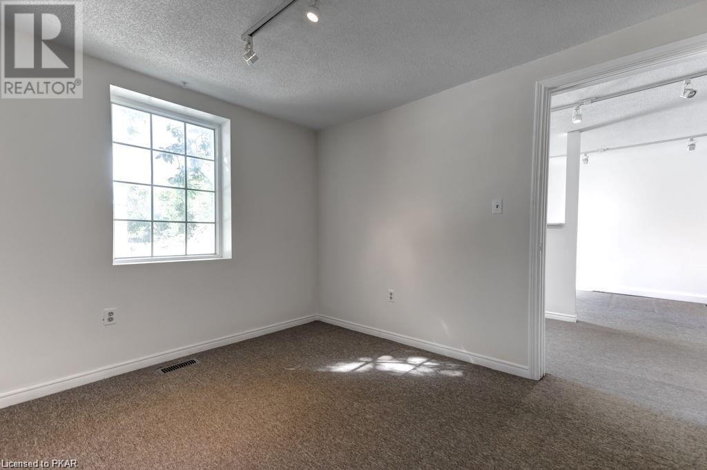 Listing 40345266 - Large Photo # 19