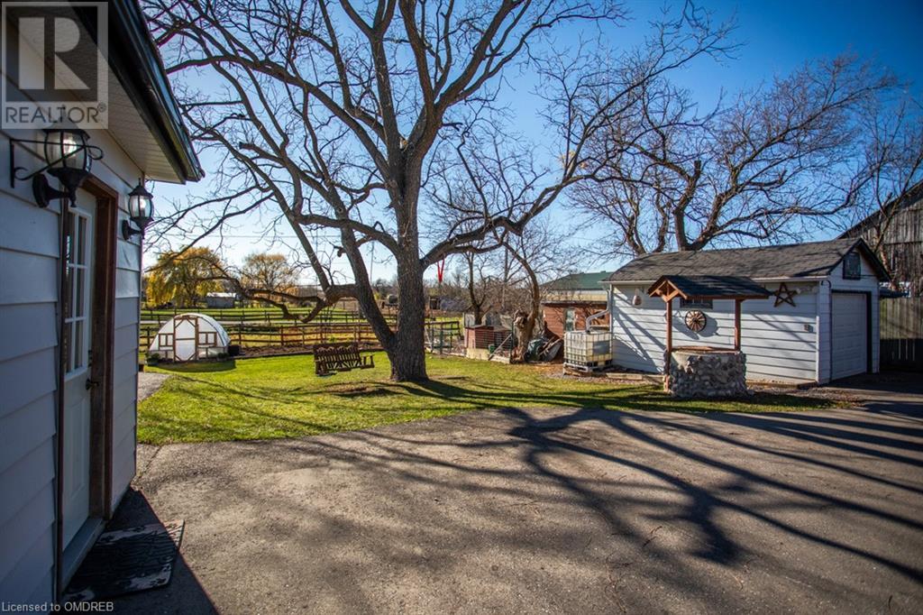 Listing 40345510 - Large Photo # 29