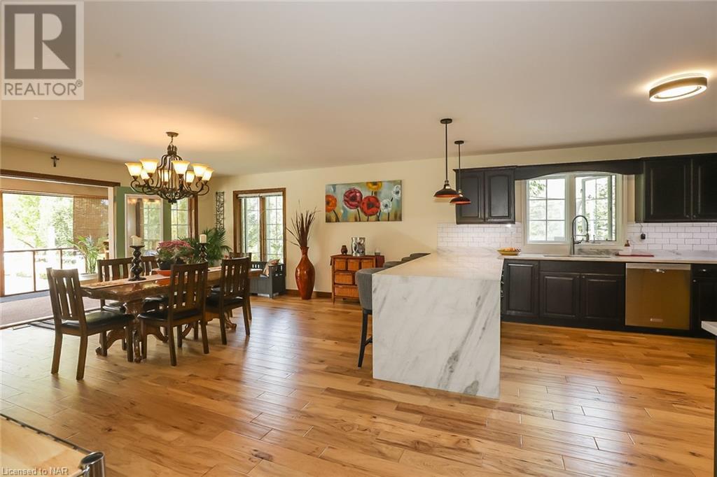 Listing 40347692 - Large Photo # 9