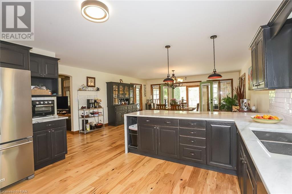 Listing 40347692 - Large Photo # 13