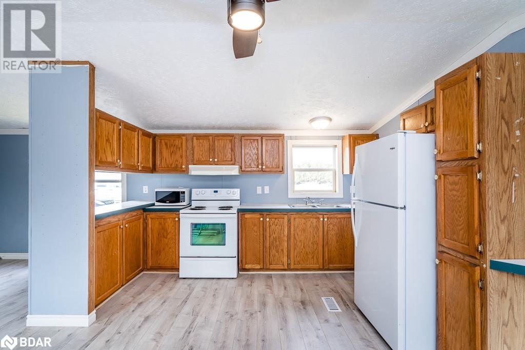 Listing 40348107 - Large Photo # 12