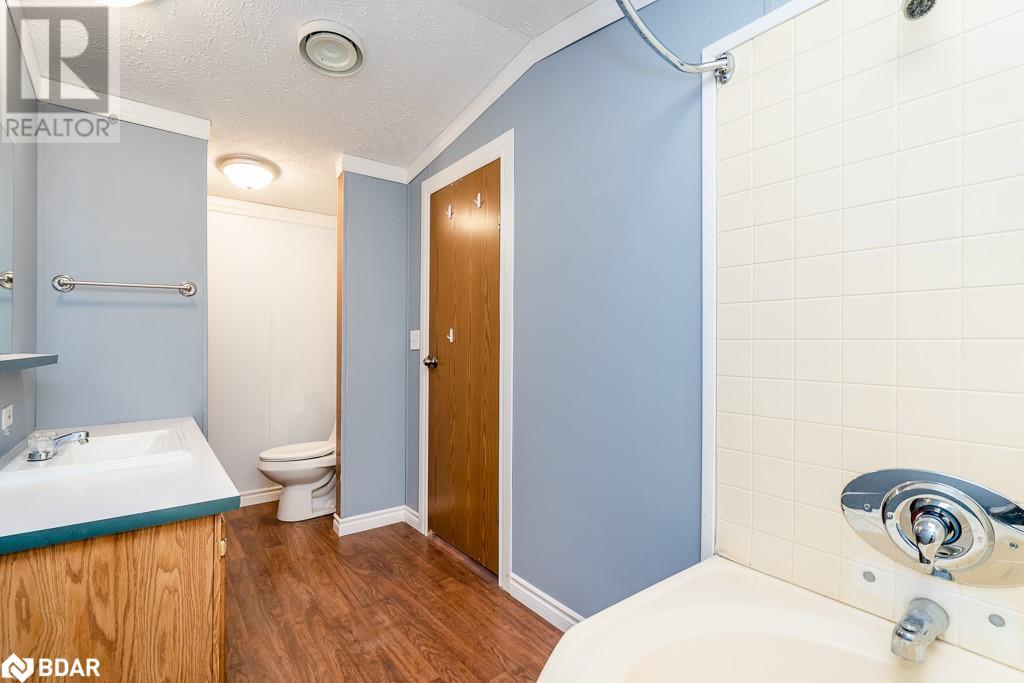 Listing 40348107 - Large Photo # 16