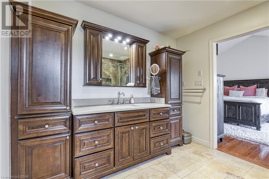 Listing 40348546 - Large Photo # 28
