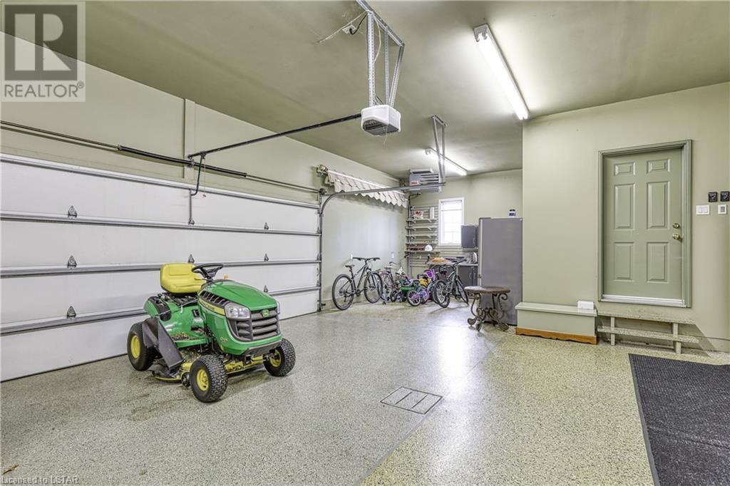 Listing 40348546 - Large Photo # 42