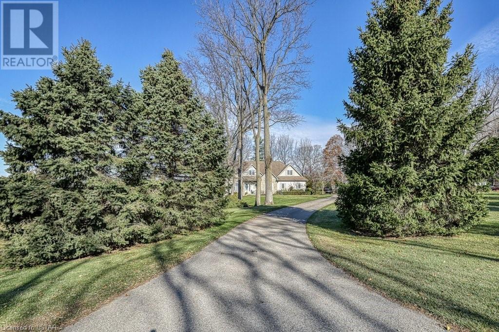 Listing 40348546 - Large Photo # 1