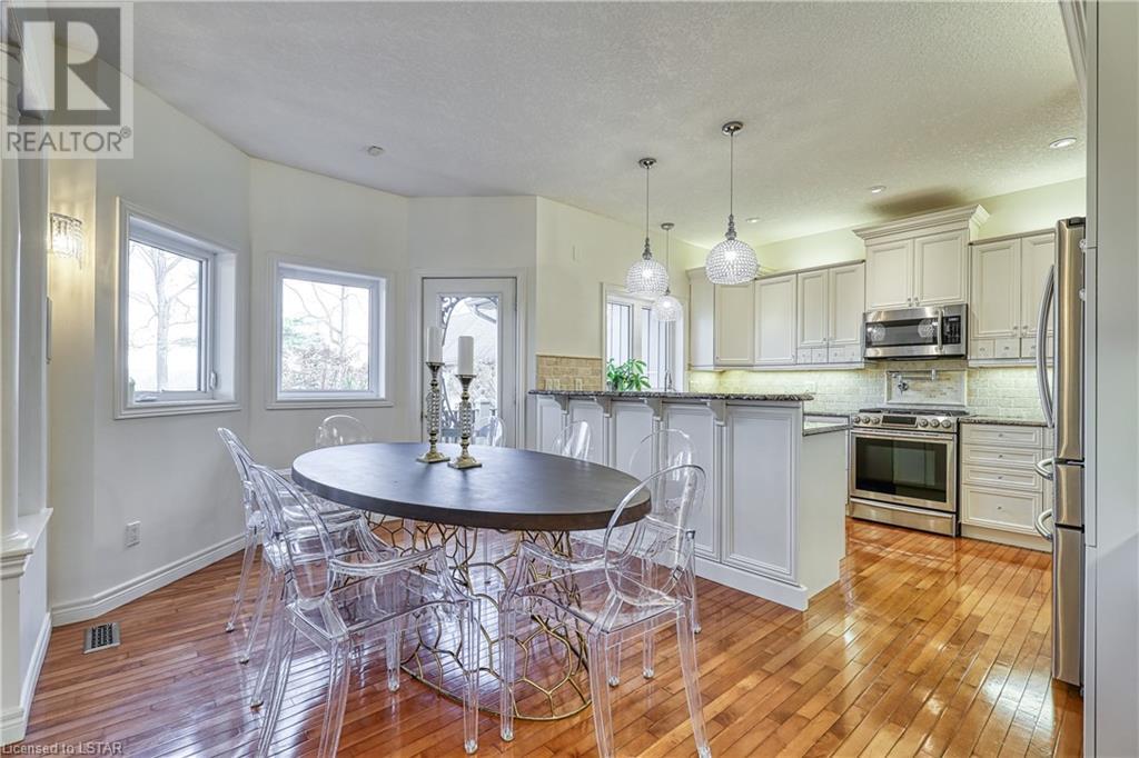 Listing 40348546 - Large Photo # 18