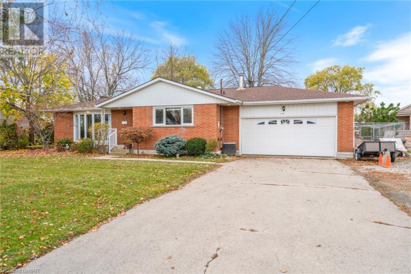 1151 GREEN ACRES Drive, Fort Erie