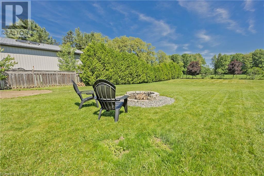 Listing 40349373 - Large Photo # 40