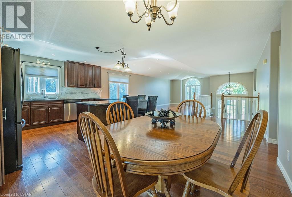 Listing 40349373 - Large Photo # 9