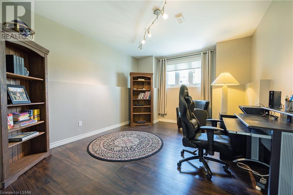Listing 40349373 - Large Photo # 26