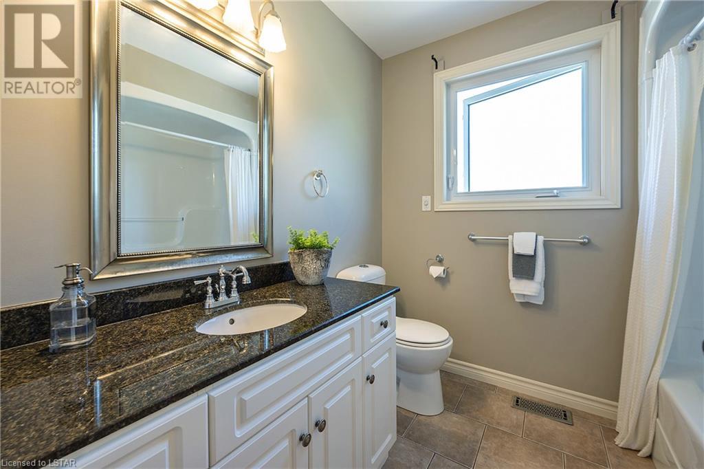 Listing 40349373 - Large Photo # 14