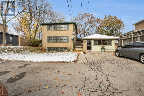 7076 LONGWOODS Road, London
