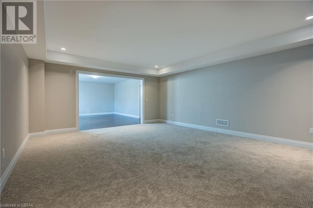 Listing 40350734 - Large Photo # 37