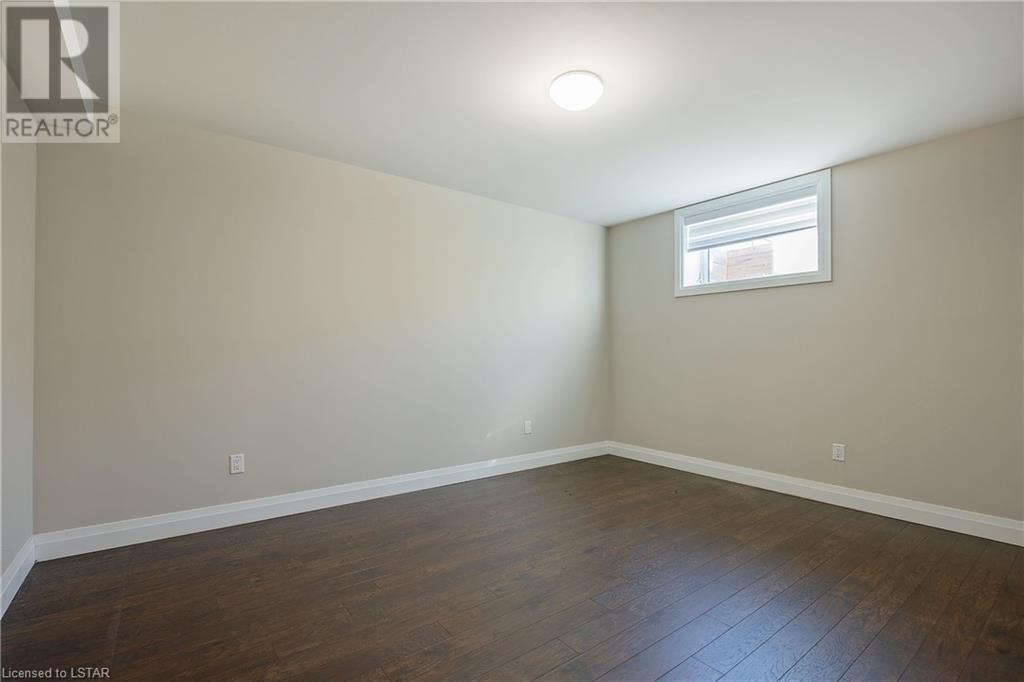 Listing 40350734 - Large Photo # 36