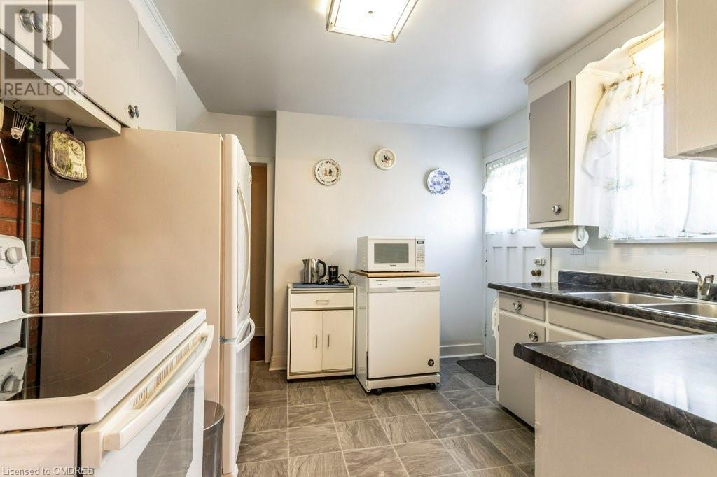 Listing 40352772 - Large Photo # 11