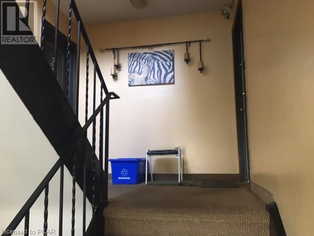 Listing 40353105 - Large Photo # 3