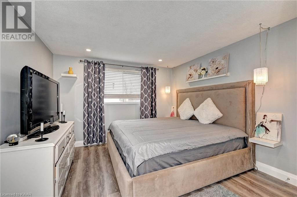 Listing 40353584 - Large Photo # 11