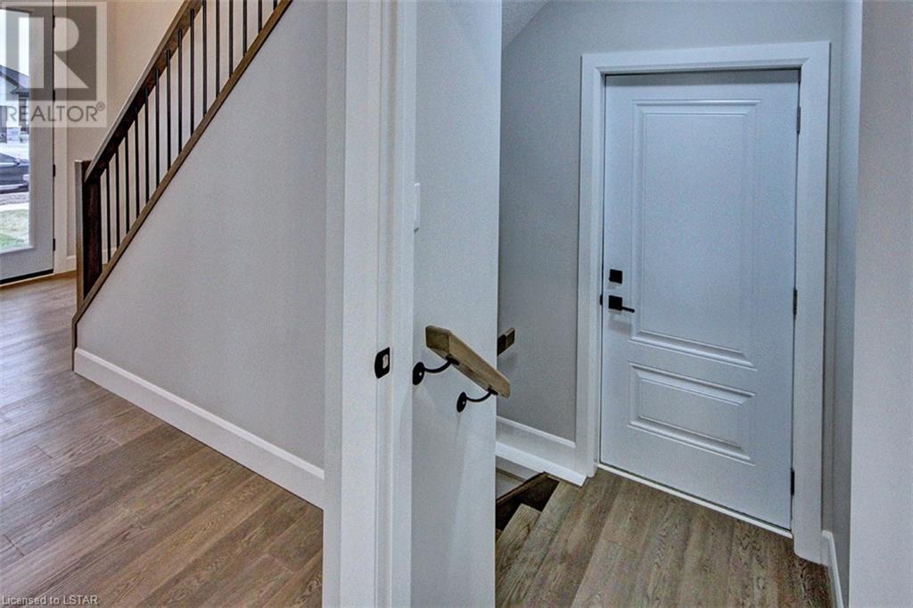 Listing 40353700 - Large Photo # 26