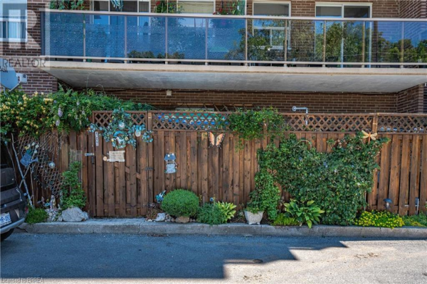 793 COLBORNE Street Unit# 107, Brantford