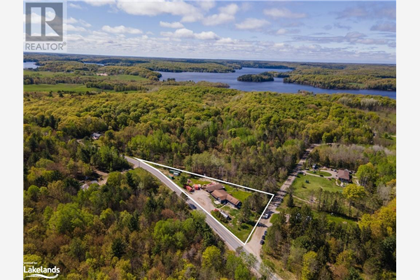 1402 WINDERMERE Road, Utterson