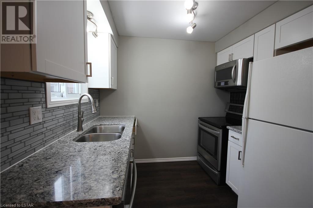 Listing 40354935 - Large Photo # 7