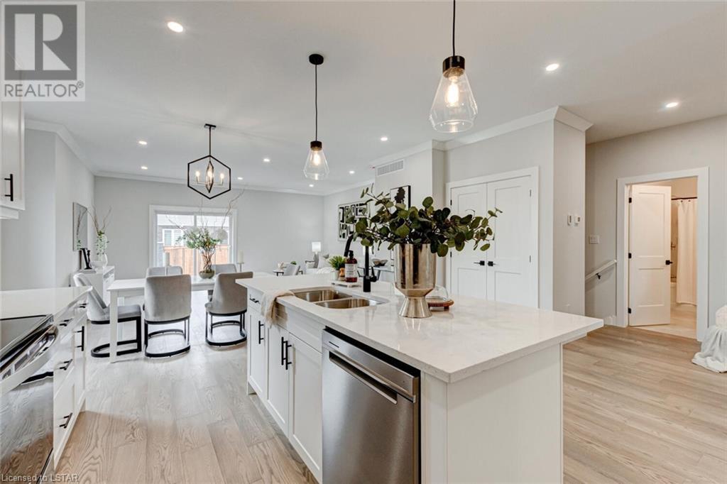 Listing 40355166 - Large Photo # 11