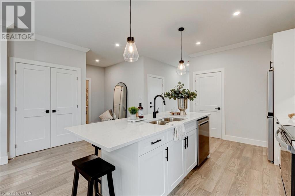 Listing 40355166 - Large Photo # 9