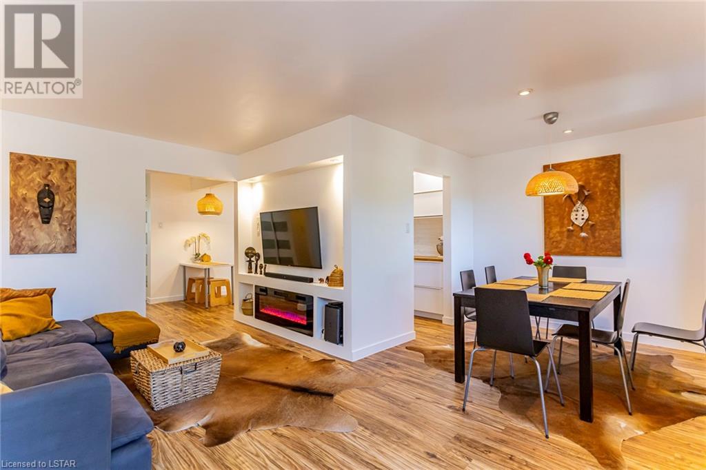 Listing 40355695 - Large Photo # 15