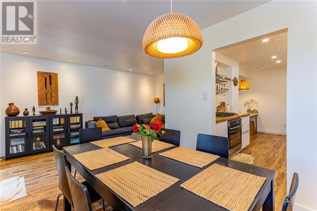 Listing 40355695 - Large Photo # 18