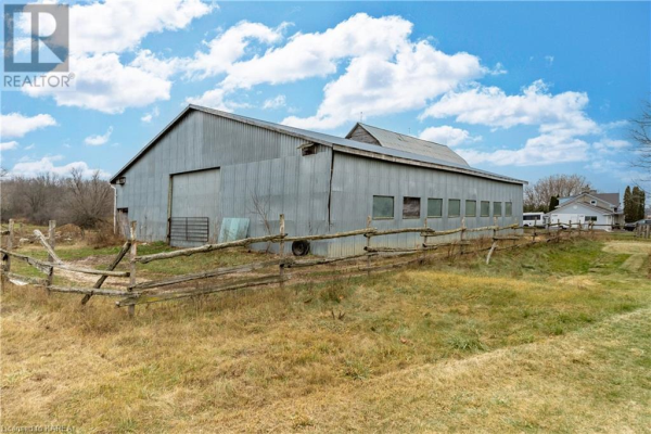 1720 COUNTY ROAD 1 Road E, Newburgh