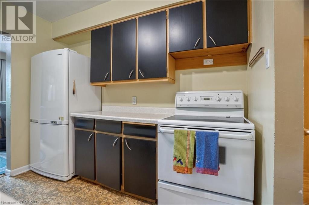 Listing 40356716 - Large Photo # 7