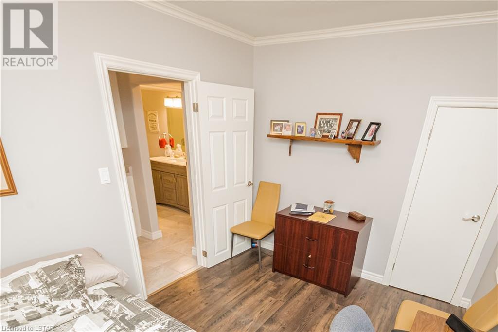 Listing 40356850 - Large Photo # 13