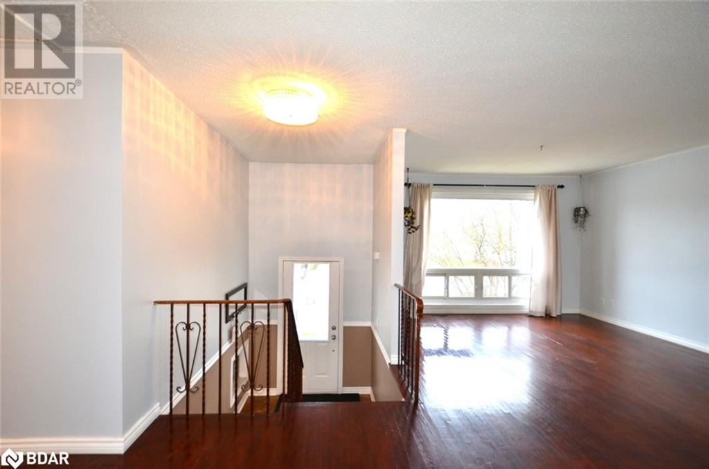 Listing 40357053 - Large Photo # 5