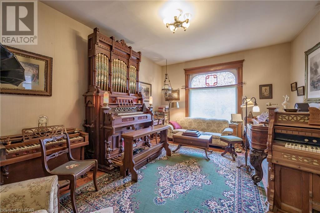 Listing 40357174 - Large Photo # 17