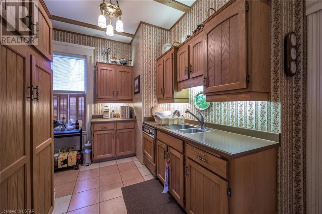 Listing 40357174 - Large Photo # 25