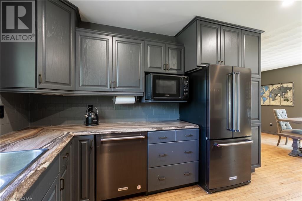 Listing 40357559 - Large Photo # 6