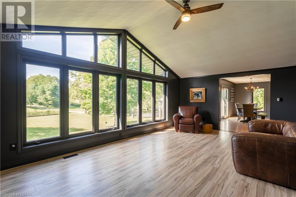 Listing 40357559 - Large Photo # 10