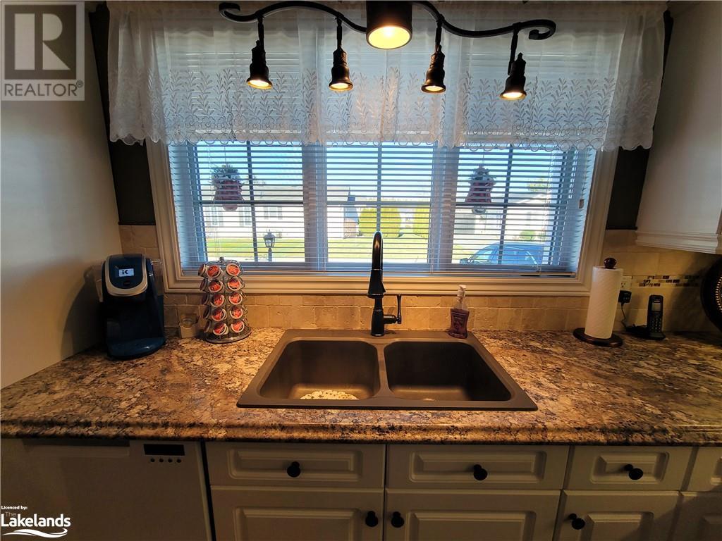 Listing 40357703 - Large Photo # 11