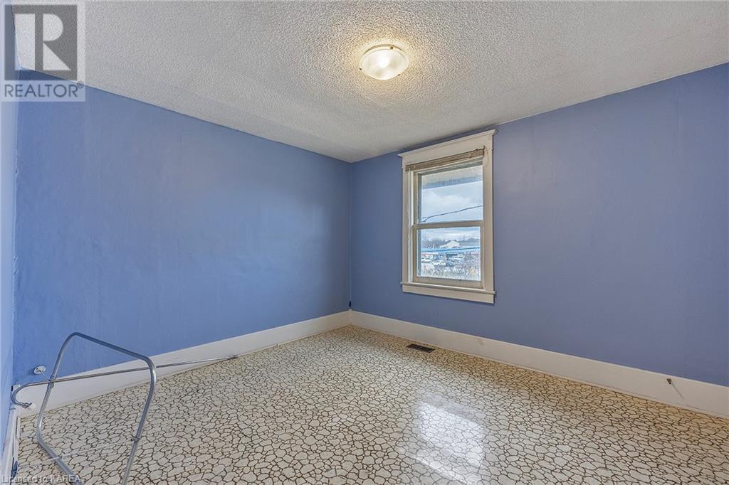 Listing 40358013 - Large Photo # 22