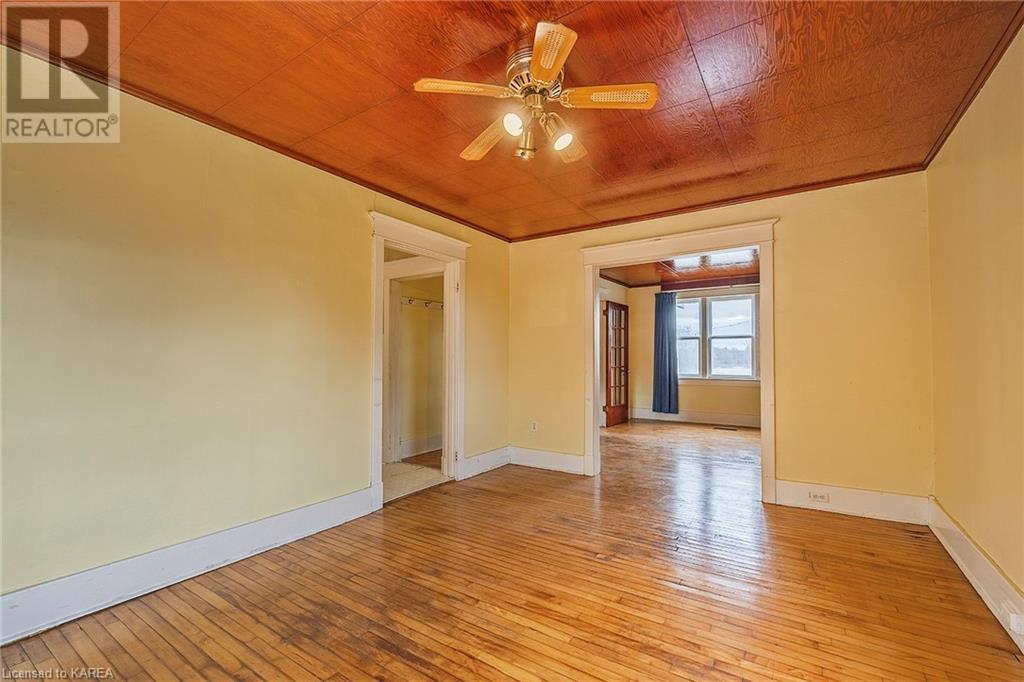 Listing 40358013 - Large Photo # 11