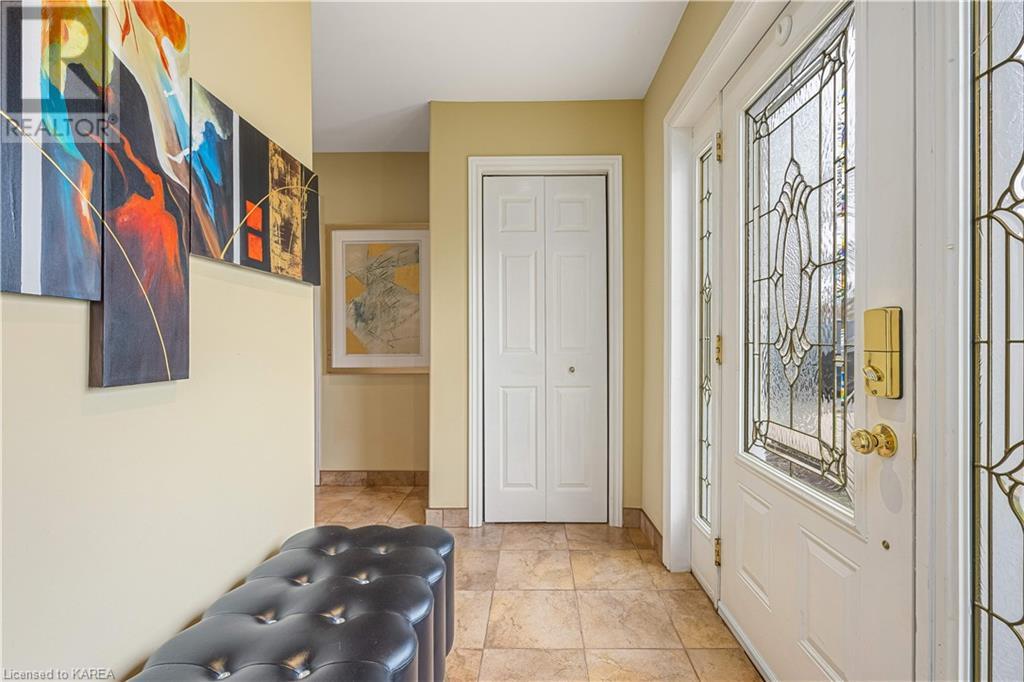 Listing 40358036 - Large Photo # 3