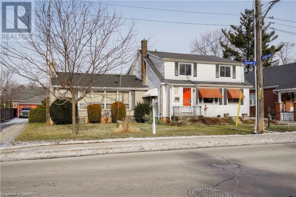 2149 CAROLINE Street, Burlington