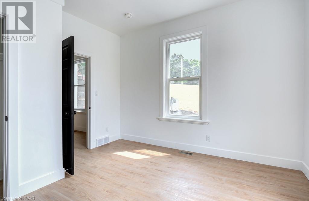 Listing 40359110 - Large Photo # 19