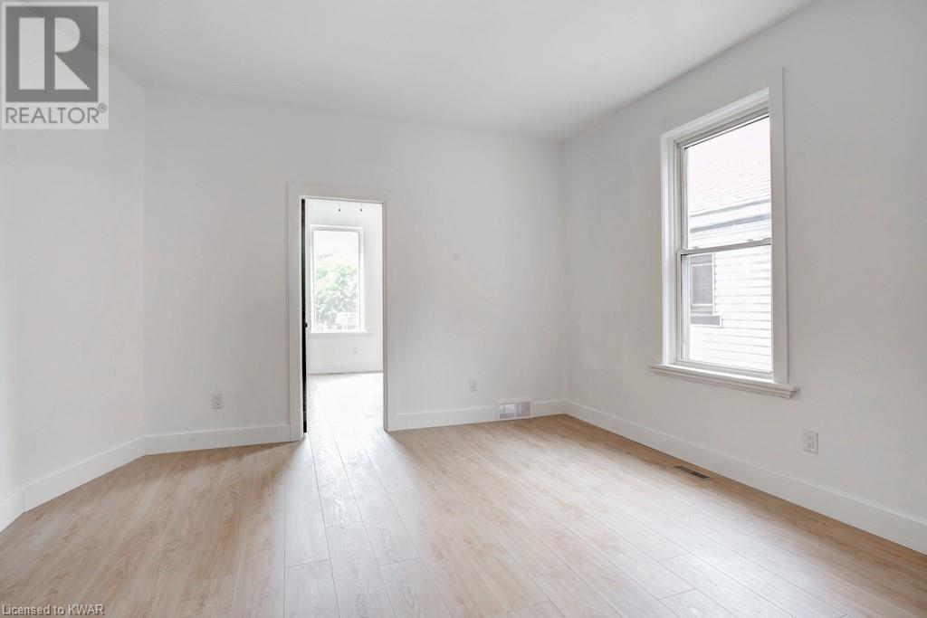 Listing 40359110 - Large Photo # 20