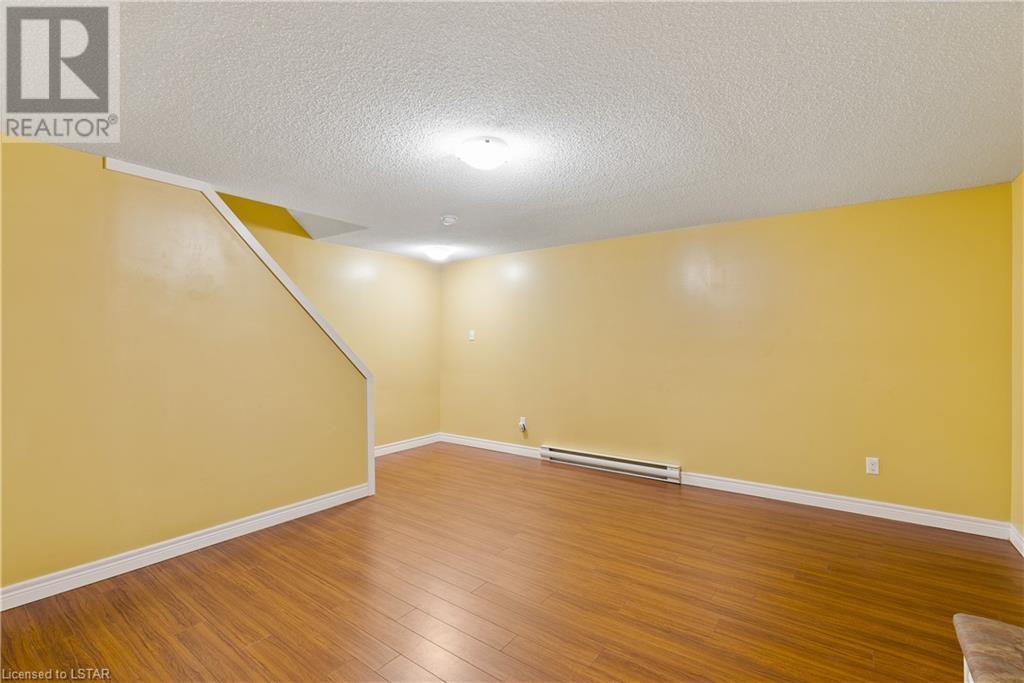 Listing 40359197 - Large Photo # 21