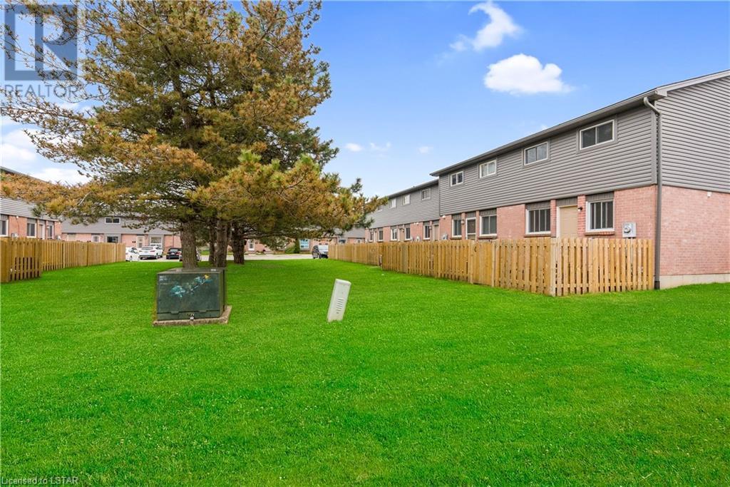 Listing 40359197 - Large Photo # 24